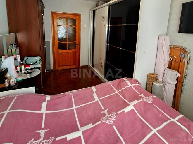 Продаётся 3-комн. вторичка 65 м², м. Нефтчиляр, photo 12 from 28