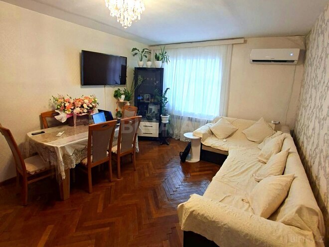 Продаётся 3-комн. вторичка 65 м², м. Нефтчиляр, photo 5 from 28
