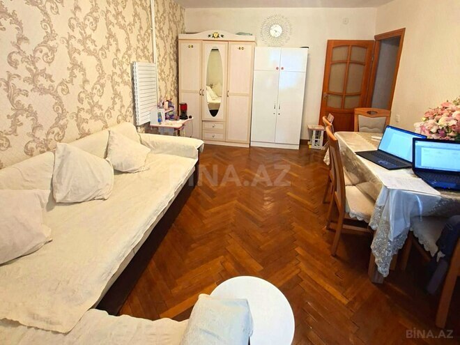 Продаётся 3-комн. вторичка 65 м², м. Нефтчиляр, photo 7 from 28