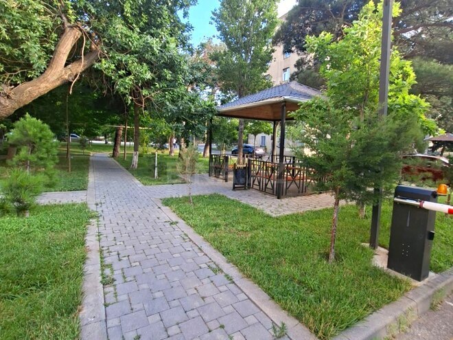 Продаётся 3-комн. вторичка 65 м², м. Нефтчиляр, photo 24 from 28
