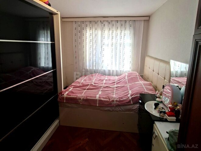 Продаётся 3-комн. вторичка 65 м², м. Нефтчиляр, photo 9 from 28