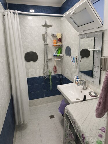 Satılır 3 otaqlı köhnə tikili 70 m², Yeni Yasamal q., photo 9 from 10