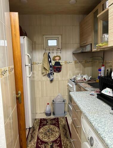 İcarəyə verilir 2 otaqlı köhnə tikili 60 m², Elmlər Akademiyası m., photo 5 from 6