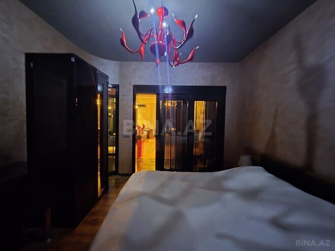 Satılır 3 otaqlı köhnə tikili 78 m², photo 16 from 17