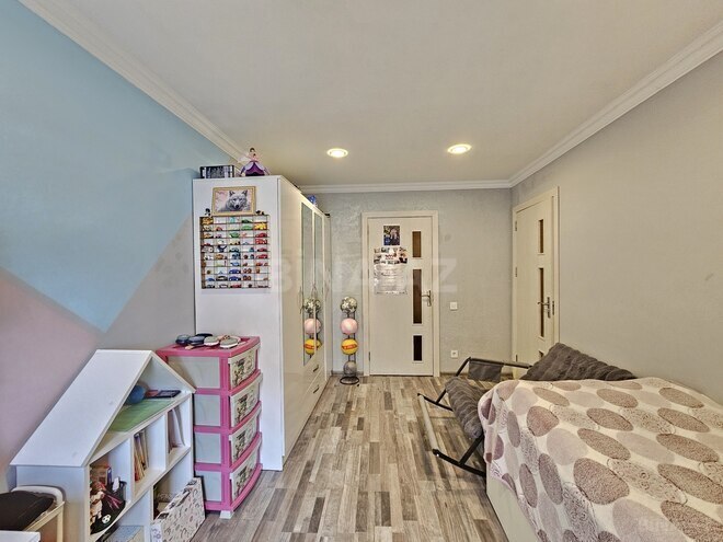Продаётся 3-комн. вторичка 70 м², м. Азадлыг проспекти, photo 14 from 20