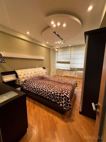 İcarəyə verilir 3 otaqlı yeni tikili 145 m², 28 May m., photo 18 from 19