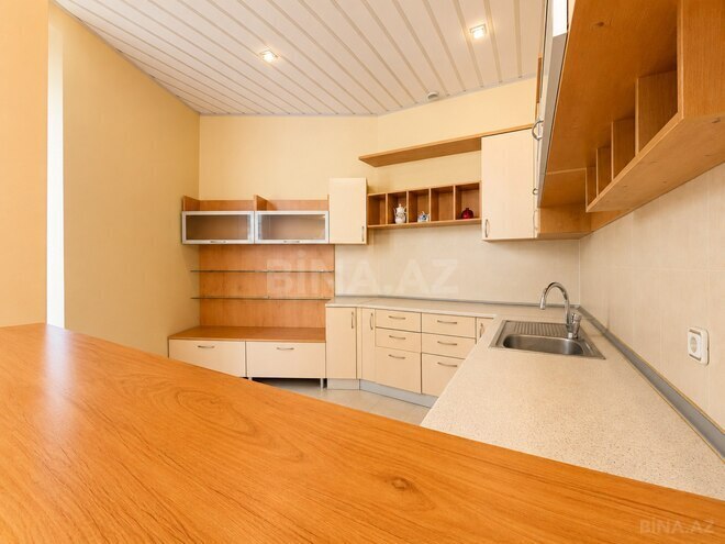 İcarəyə verilir 5 otaqlı həyət evi/bağ evi 250 m², Nəsimi m., photo 16 from 32