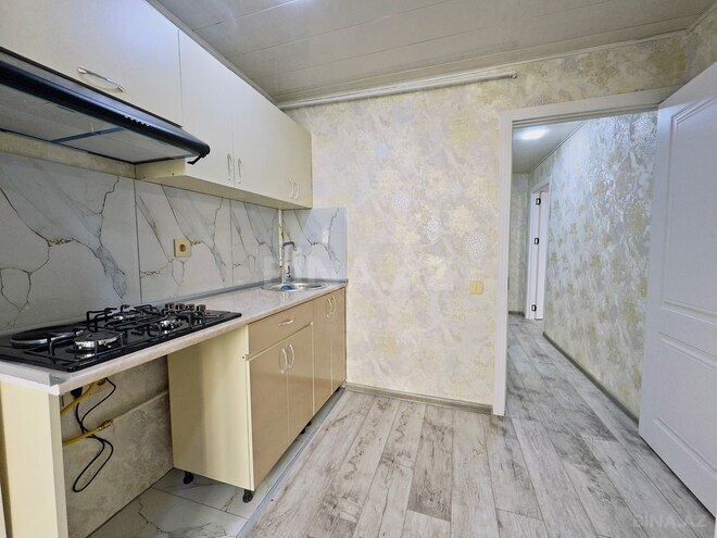 Satılır 2 otaqlı köhnə tikili 60 m², Qara Qarayev m., photo 8 from 12