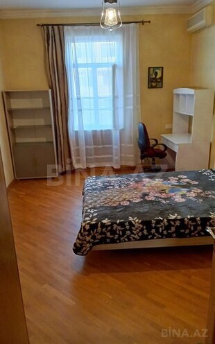 İcarəyə verilir 3 otaqlı köhnə tikili 80 m², Sahil m., photo 4 from 21
