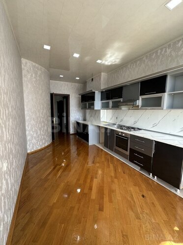 Продаётся 3-комн. новостройка 160 м², м. Элмляр Академиясы, photo 1 from 16