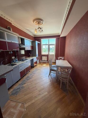 Сдаётся 3-комн. новостройка 117 м², м. Нефтчиляр, photo 9 from 14