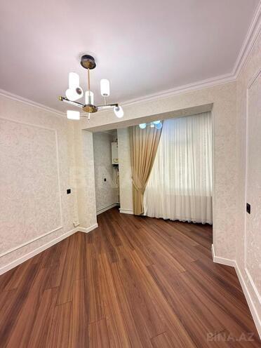 Продаётся 2-комн. вторичка 45 м², м. Иншаатчылар, photo 9 from 16