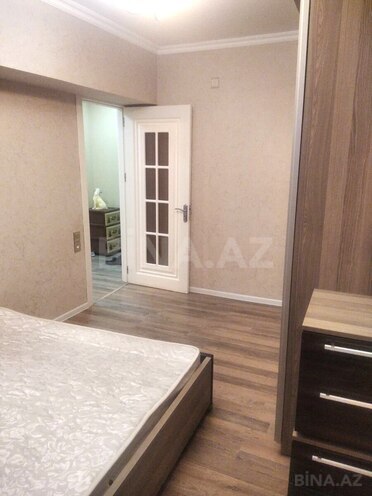 Сдаётся 3-комн. вторичка 75 м², м. Кара Караев, photo 10 from 19
