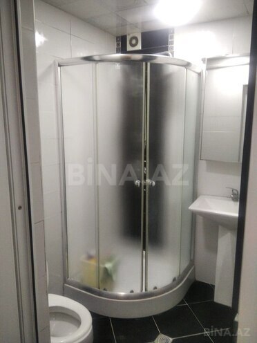 Сдаётся 3-комн. вторичка 75 м², м. Кара Караев, photo 16 from 19