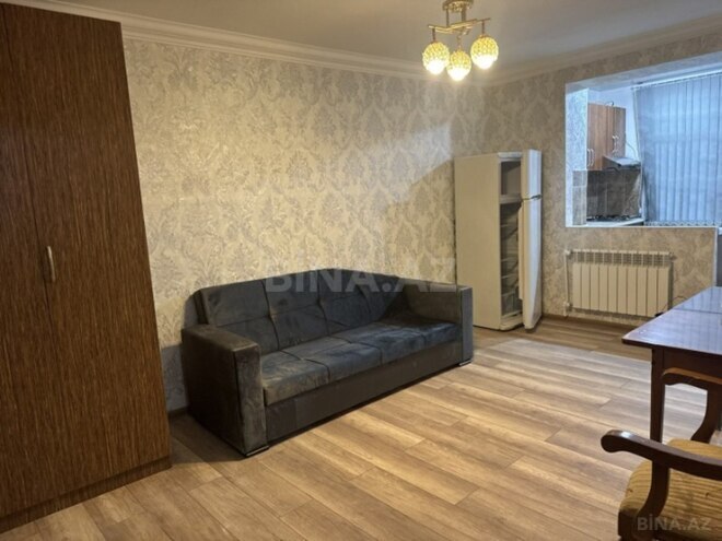 Сдаётся 2-комн. вторичка 40 м², м. Иншаатчылар, photo 3 from 10