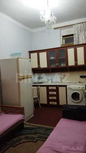 Satılır 1 otaqlı köhnə tikili 25 m², Elmlər Akademiyası m., photo 1 from 6