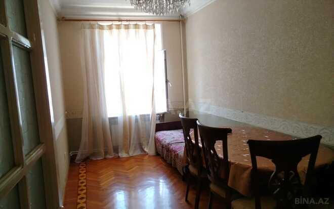 Сдаётся 3-комн. вторичка 90 м², м. Элмляр Академиясы, photo 9 from 14
