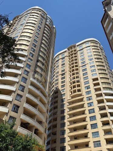 Satılır 4 otaqlı yeni tikili 214 m², Nizami m., photo 3 from 11