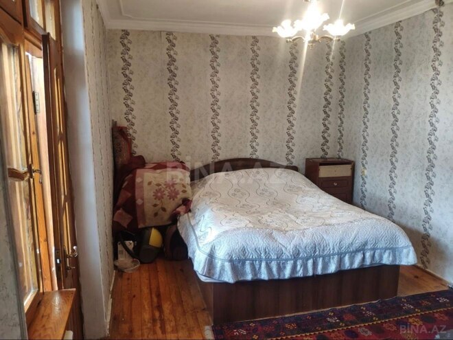 Продаётся 3-комн. вторичка 60 м², м. Кара Караев, photo 3 from 12