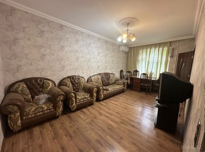 Продаётся 3-комн. вторичка 60 м², м. Ахмедлы, photo 3 from 12