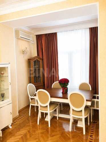 Продаётся 3-комн. вторичка 120 м², Наримановский  р., photo 3 from 17