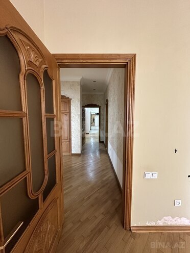 İcarəyə verilir 4 otaqlı yeni tikili 180 m², 8-ci mikrorayon q., photo 14 from 27