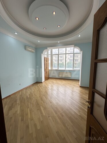İcarəyə verilir 4 otaqlı yeni tikili 180 m², 8-ci mikrorayon q., photo 19 from 27
