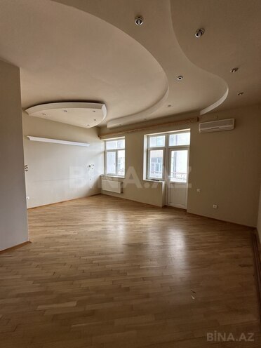 İcarəyə verilir 4 otaqlı yeni tikili 180 m², 8-ci mikrorayon q., photo 13 from 27