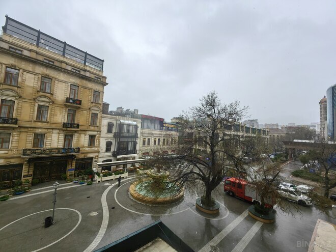 İcarəyə verilir 2 otaqlı köhnə tikili 85 m², Sahil m., photo 10 from 28