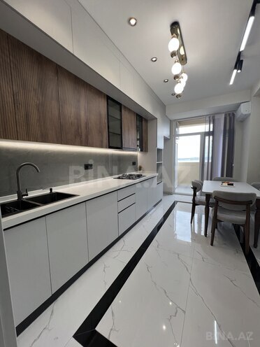 Продаётся 3-комн. новостройка 110 м², м. Ази Асланов, photo 6 from 13