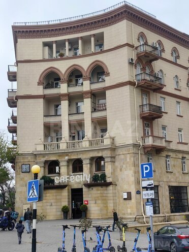 Satılır 3 otaqlı köhnə tikili 97.8 m², Nizami m., photo 25 from 26