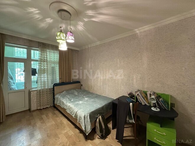 Продаётся 4-комн. вторичка 110 м², м. Халглар Достлугу, photo 10 from 24