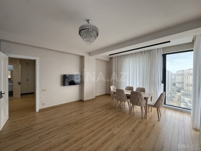 Сдаётся 3-комн. новостройка 118 м², м. Иншаатчылар, photo 11 from 14