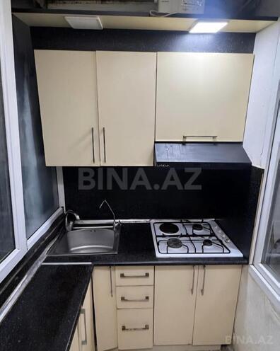 Satılır 2 otaqlı köhnə tikili 35 m², İnşaatçılar m., photo 4 from 6