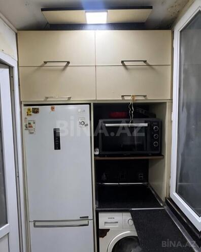 Satılır 2 otaqlı köhnə tikili 35 m², İnşaatçılar m., photo 3 from 6