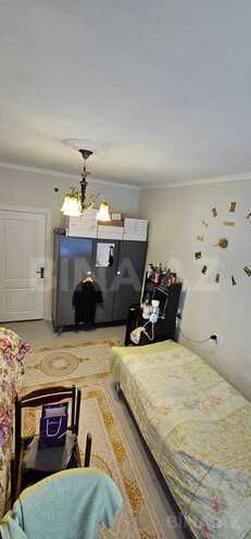 Сдаётся 2-комн. вторичка 60 м², м. Нефтчиляр, photo 1 from 6