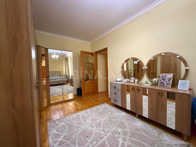 Satılır 5 otaqlı köhnə tikili 255 m², Yasamal r., photo 14 from 27