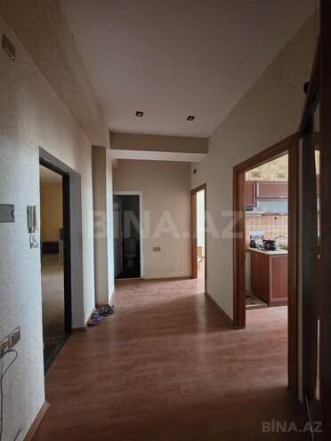 Продаётся 2-комн. новостройка 80 м², м. Ази Асланов, photo 1 from 8