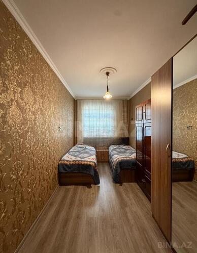 Продаётся 3-комн. вторичка 65 м², м. Иншаатчылар, photo 8 from 12
