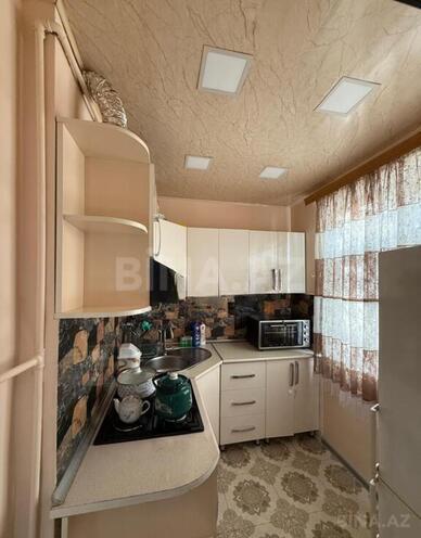 Продаётся 3-комн. вторичка 65 м², м. Иншаатчылар, photo 5 from 12