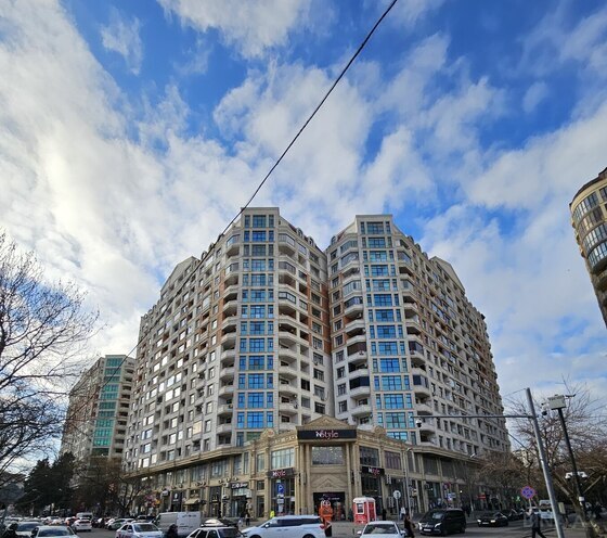 Satılır 4 otaqlı yeni tikili 178 m², Nəriman Nərimanov m., photo 1 from 11