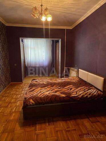 Satılır 3 otaqlı köhnə tikili 70 m², Sahil q., photo 6 from 23