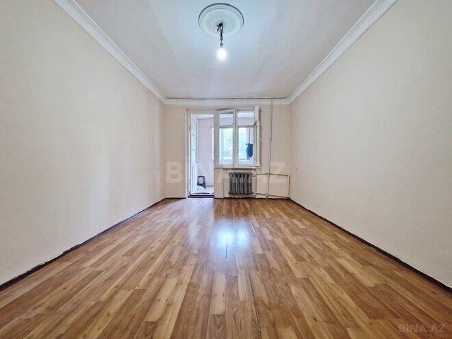 İcarəyə verilir 3 otaqlı köhnə tikili 70 m², Qara Qarayev m., photo 1 from 14