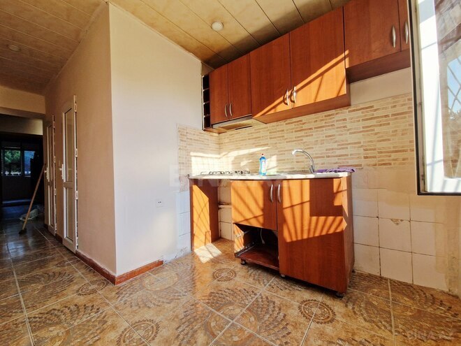 İcarəyə verilir 3 otaqlı köhnə tikili 70 m², Qara Qarayev m., photo 9 from 14