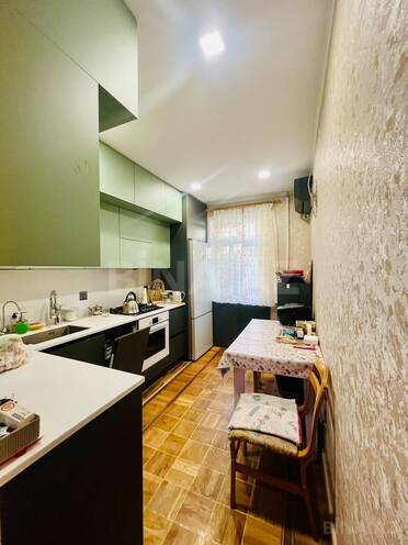 Satılır 3 otaqlı köhnə tikili 80 m², Nəsimi m., photo 8 from 19