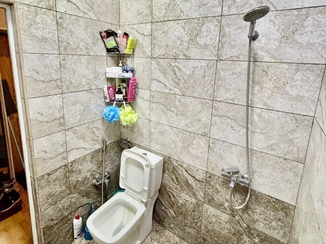 Продаётся 1-комн. вторичка 40 м², м. Кара Караев, photo 27 from 32