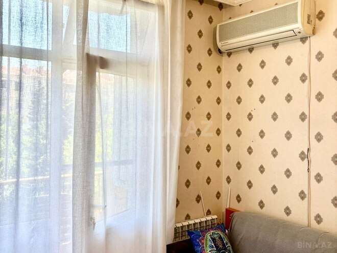 Продаётся 1-комн. вторичка 40 м², м. Кара Караев, photo 6 from 32