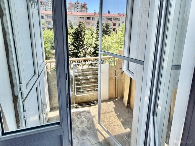 Продаётся 1-комн. вторичка 40 м², м. Кара Караев, photo 12 from 32
