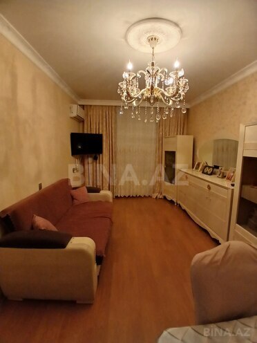 Satılır 2 otaqlı köhnə tikili 60 m², Yeni Günəşli q., photo 3 from 18