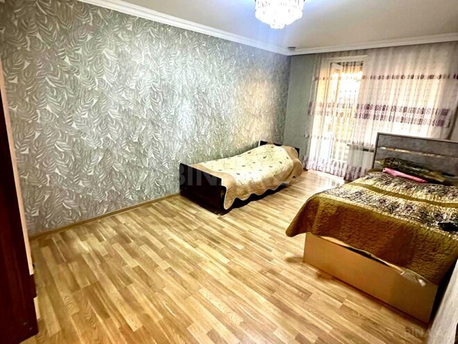 Продаётся 3-комн. вторичка 75 м², м. Кара Караев, photo 7 from 17